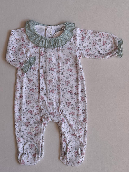 Pijama florecitas con volante