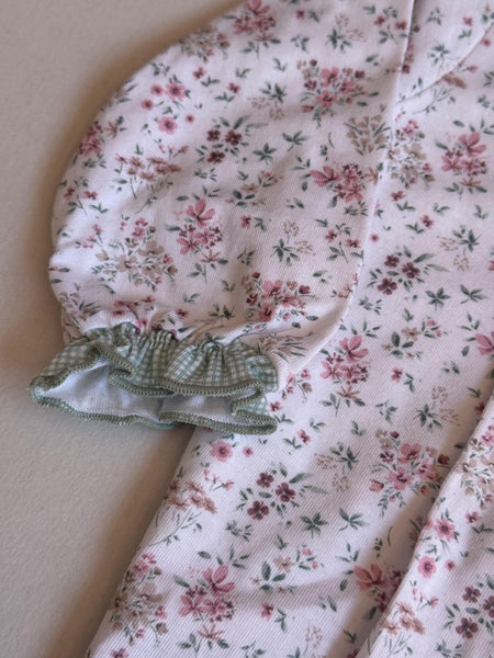 Pijama florecitas con volante